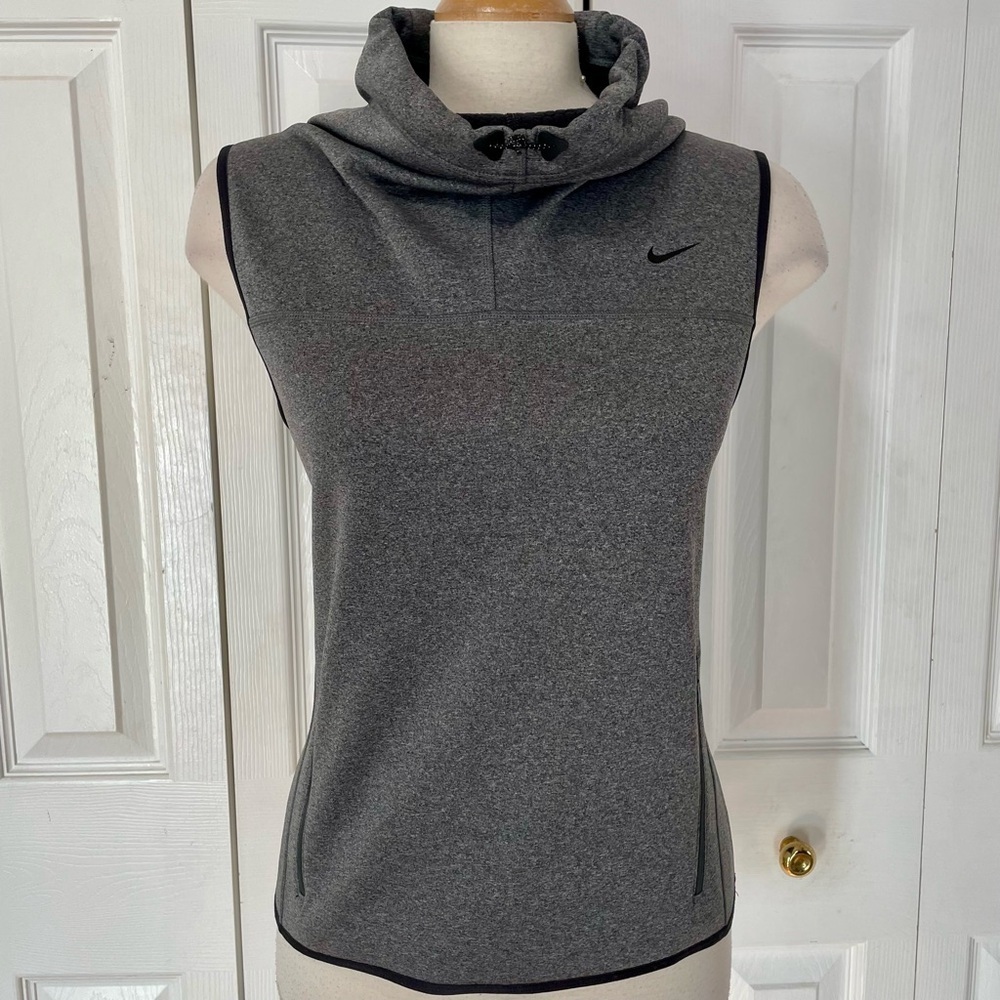 Nike Pull Over Therma-Fit Hexagon Pattern Pullover Vest